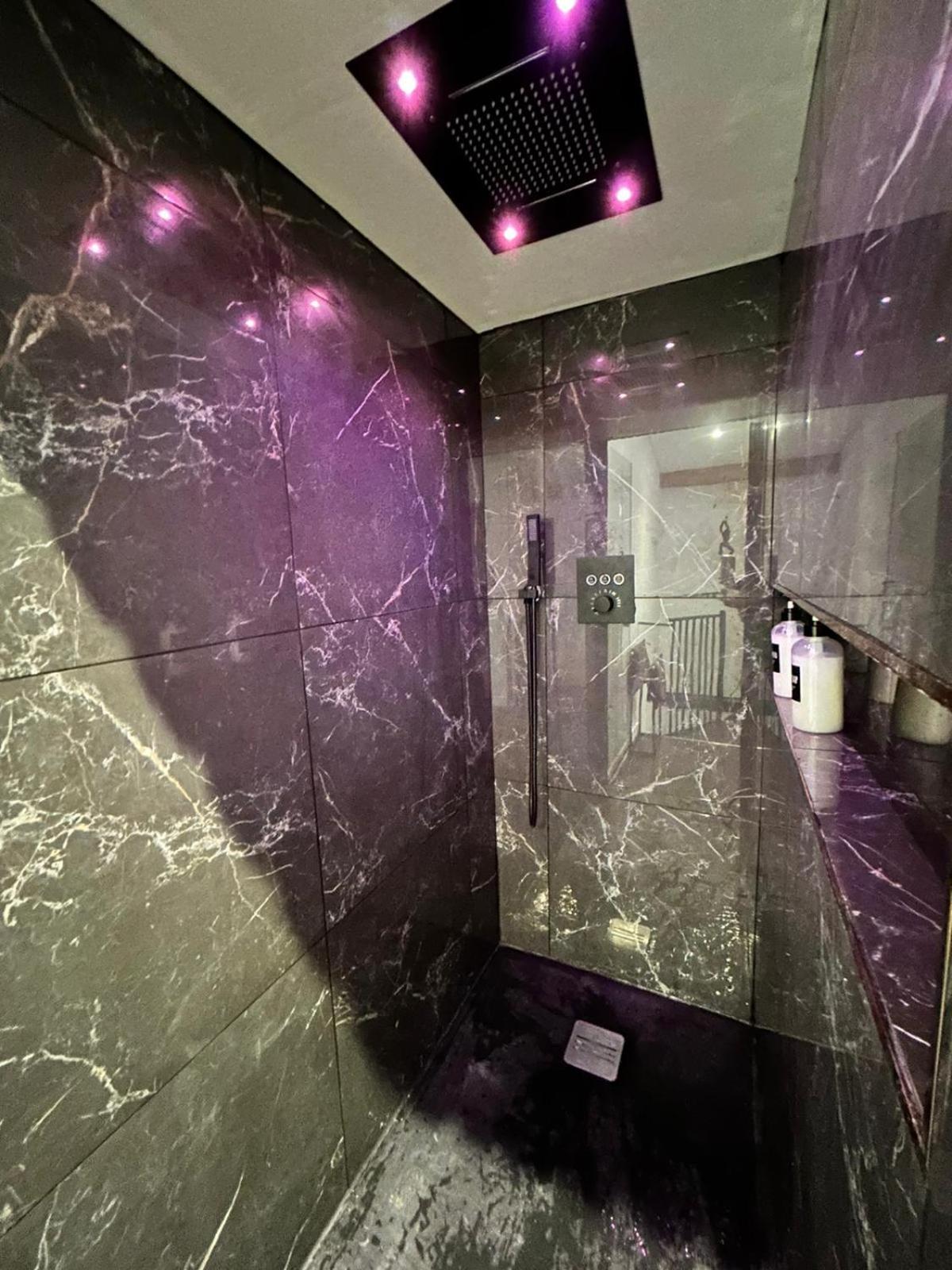 Maison Suspendue Avec Jacuzzi Privatif Pont-en-Royans