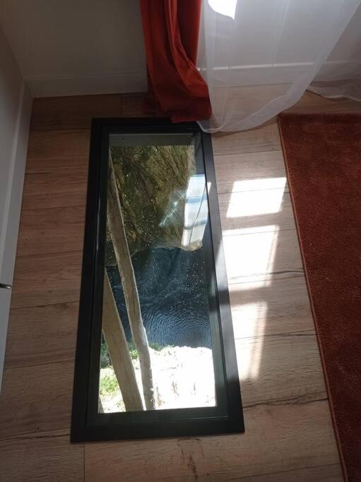Holiday home Maison Suspendue Avec Jacuzzi Privatif *